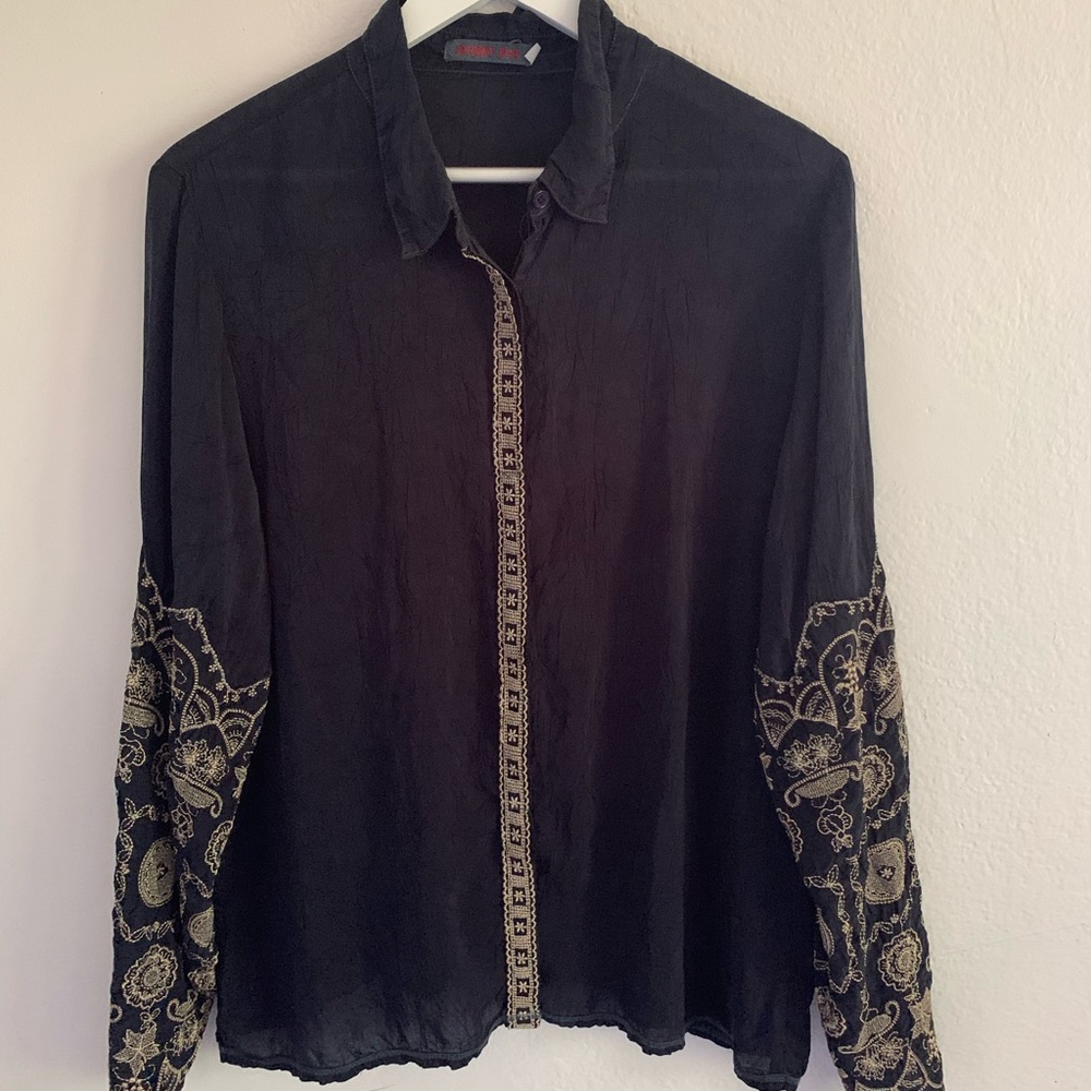 Johnny Was embroidered button down